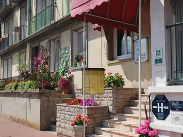 Logis Hotel & Restaurant - Le Normandie Caudebec-en-Caux Exterior photo