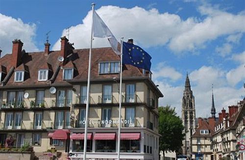 Logis Hotel & Restaurant - Le Normandie Caudebec-en-Caux Exterior photo